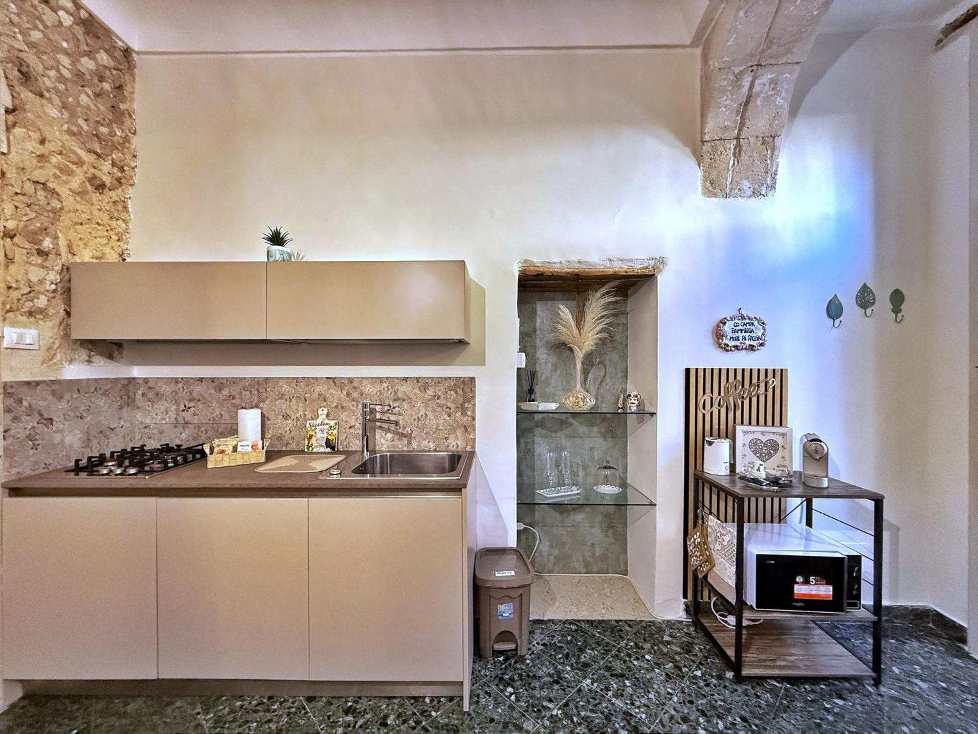 Case Triscele - B&B Syracuse Buitenkant foto